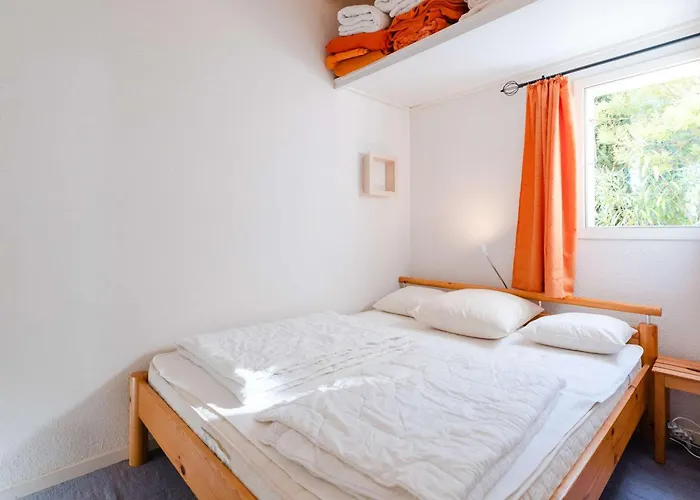 Pavillon Climatise 3 Pieces Avec Piscine, Terrasse, Parking, Et Television - 4 Couchages - Fr-1-409-3 * Narbonne-Plage