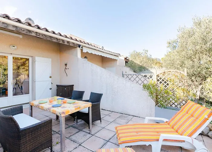 Pavillon Climatise 3 Pieces Avec Piscine, Terrasse, Parking, Et Television - 4 Couchages - Fr-1-409-3 Βίλα *